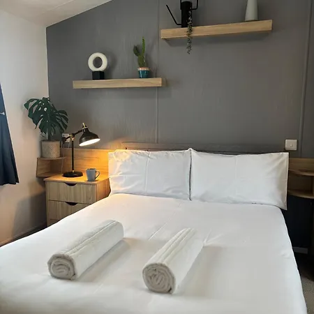 Kamp alanı Modern Two Bedroom On Seven Bays Near Padstow